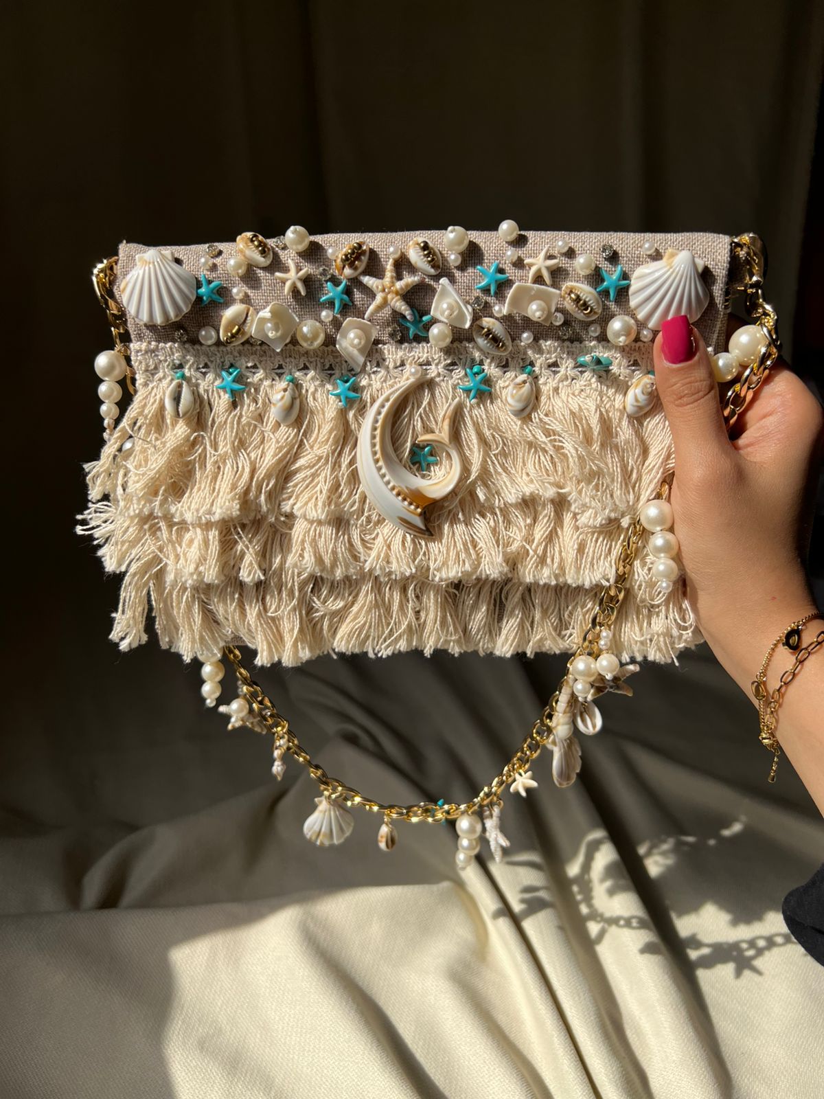 A Summer Bag With Shels