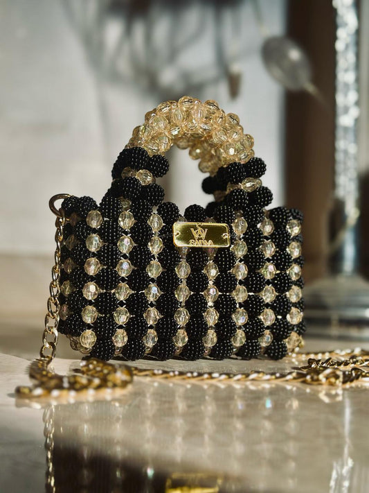 A Black sugar crumbs